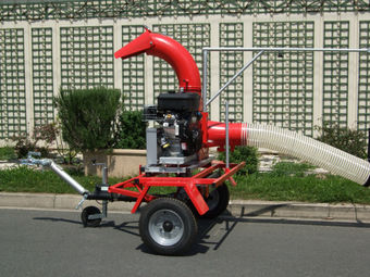 ASPIRATEUR DE FEUILLES SUR CHARIOT ROUTIER SPC3 HR FRANCOIS